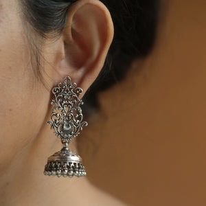 Fine silver Jhumki with filigree stud